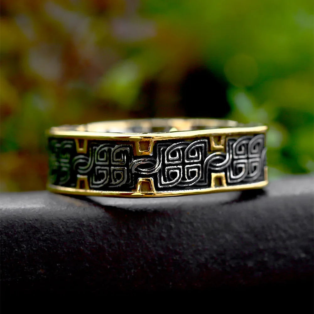PENDRA Squareforge Embossed Pattern Ring