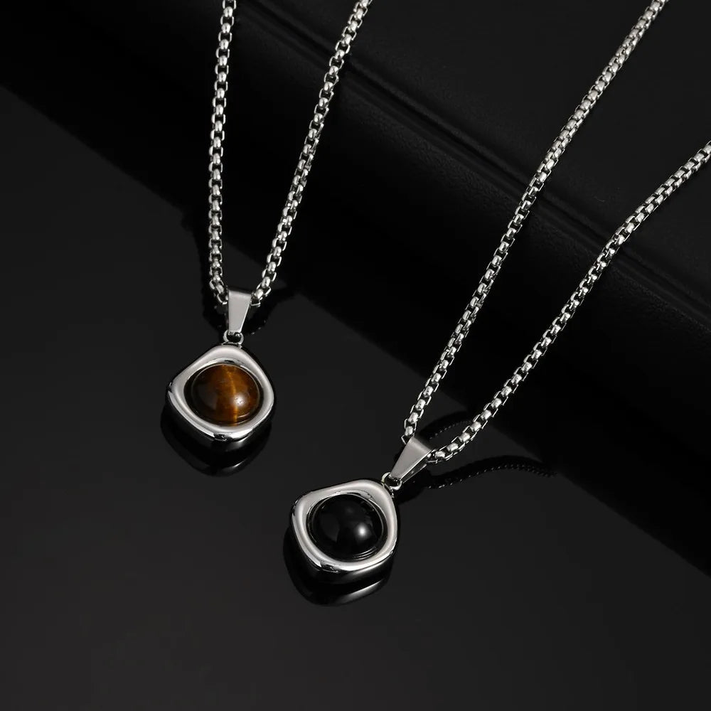 PENDRA Tiger Irregular Pendant Necklace