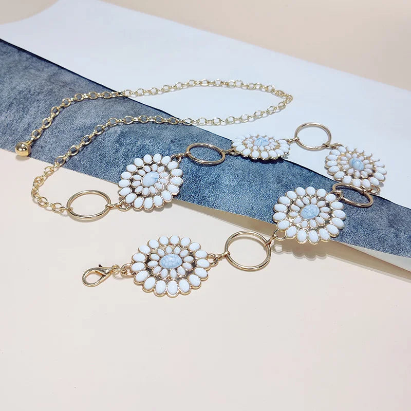 High-Quality Luxury Desiner Bohemian Ethnic Retro Waist Chain Alloy Skirt Decoration Belt Unique Personality Fashion Accessories