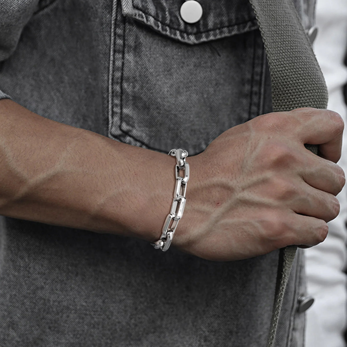 Mprainbow Mens 9.2MM Chunky Paperclip Chain Bracelets, Waterproof Stainless Steel Link Chain Wristband,Birthday Party Gifts