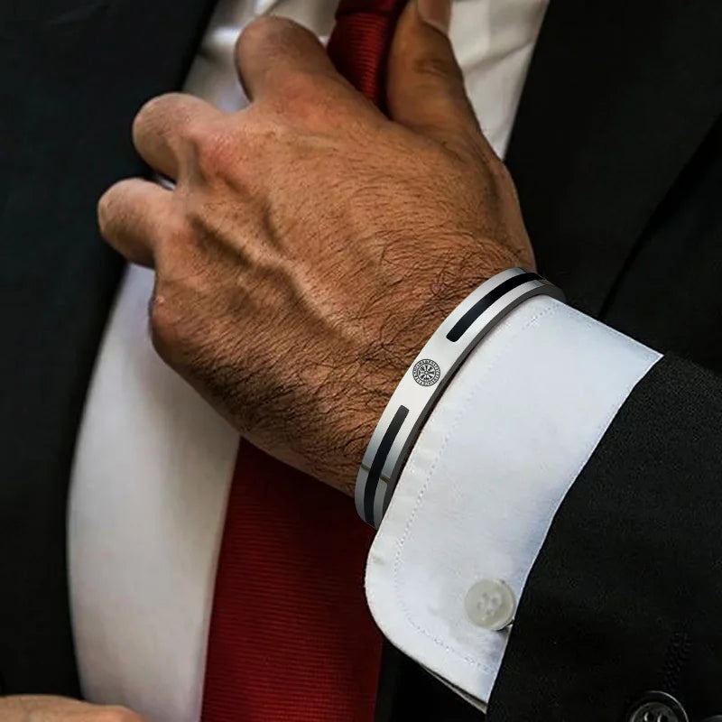 PENDRA Enemal Minimalist Bracelet