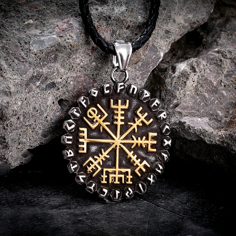 PENDRA Rune Compass Steel Necklace