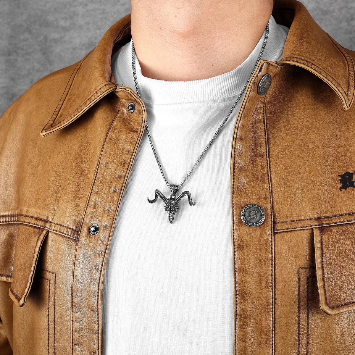PENDRA Tavnora Skull Motif Necklace