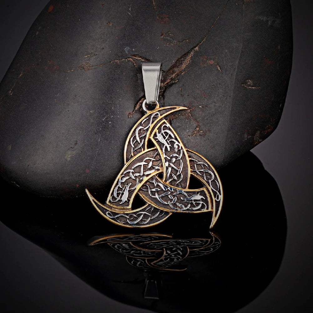 PENDRA Celtic Knot Viking Necklace