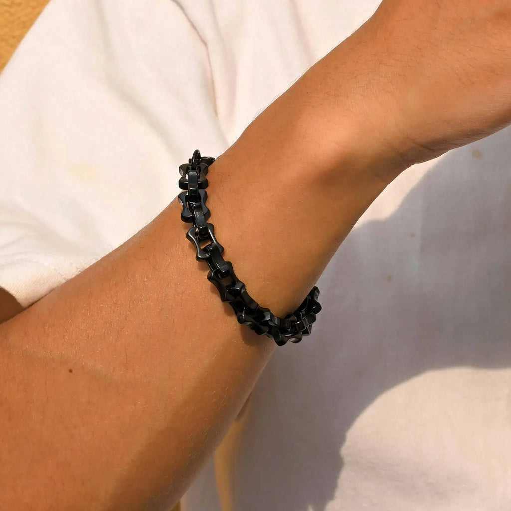 PENDRA Thick Links Bracelet