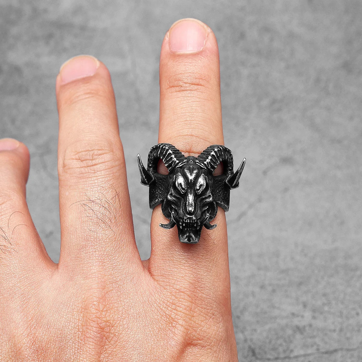 Retro Demon Satan Skull Men Rings Stainless Steel Punk Gothic Women Jewelry Fashion Accessories Halloween Gift Wholesale