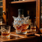3D Skull Glass Whiskey Decanter Clear Bottle with Cork Stopper for Home Bar Halloween Party Collectible Ornament