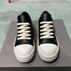 PENDRA Porous Noir Black Leather Low-Top Lace-Up Platform Sneakers