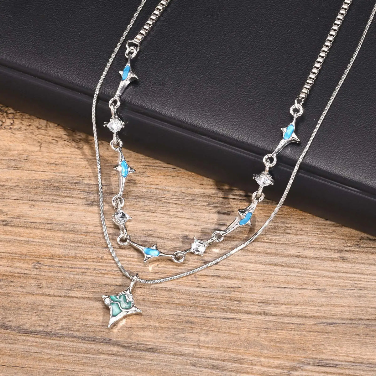 Mprainbow Irregular Starlight Necklaces for Men Women,Blue Green Star Pendants with Snake Bone Chain Collar,Hiphop Jewelry Gift