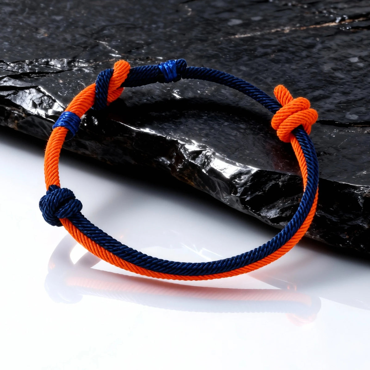 PENDRA Halevex Infinity Knot Bracelet