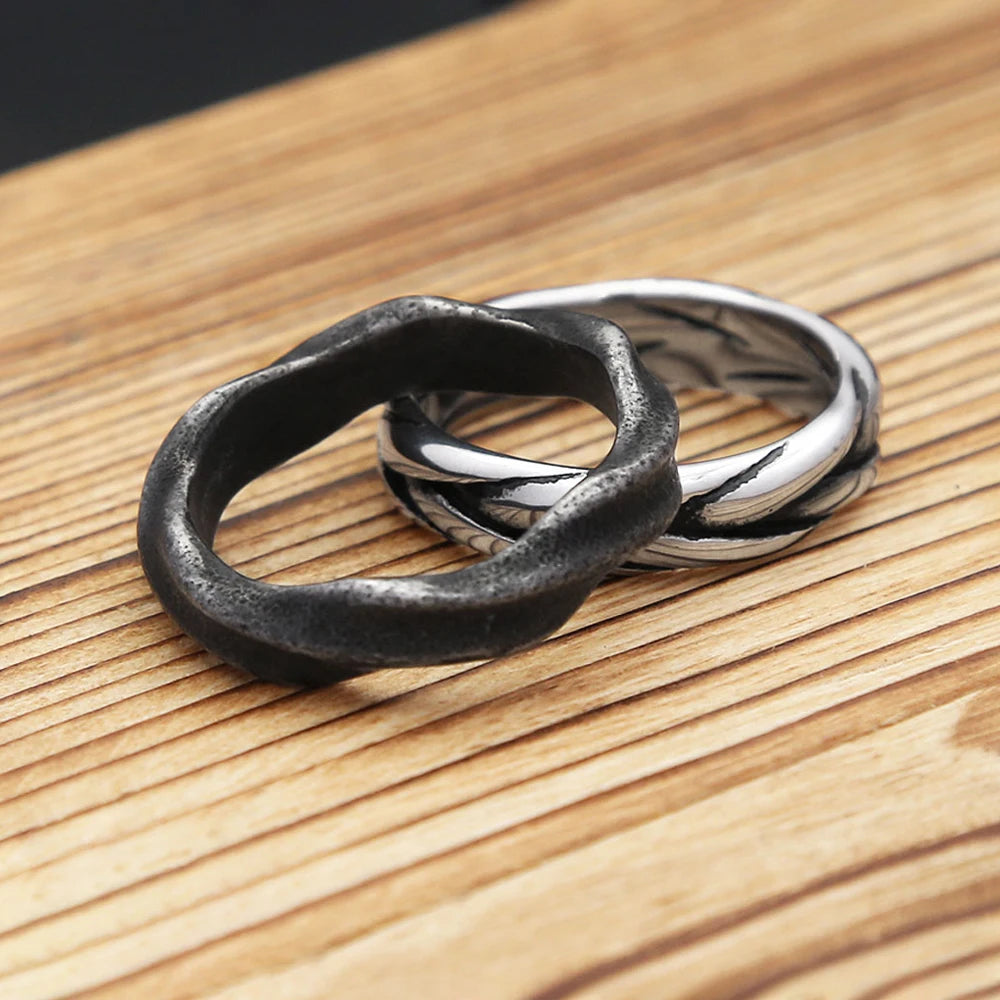 PENDRA Mobius Simple Stainless Steel Ring