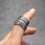 PENDRA Viking Celtic Knot Ring