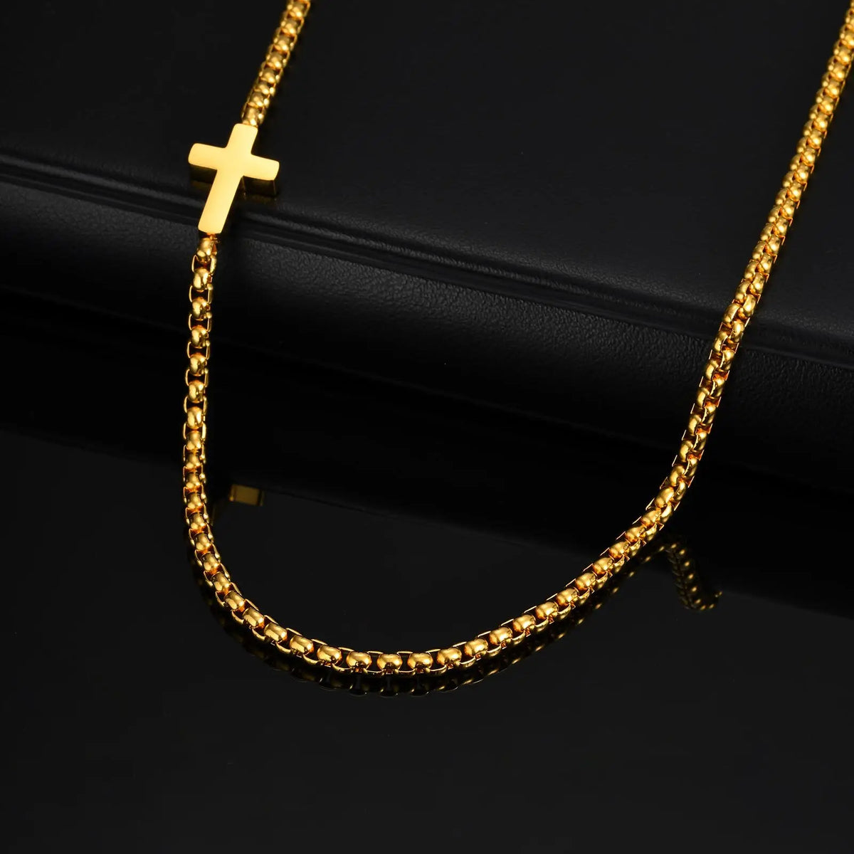 PENDRA Cross Square 2 Pendant Necklace