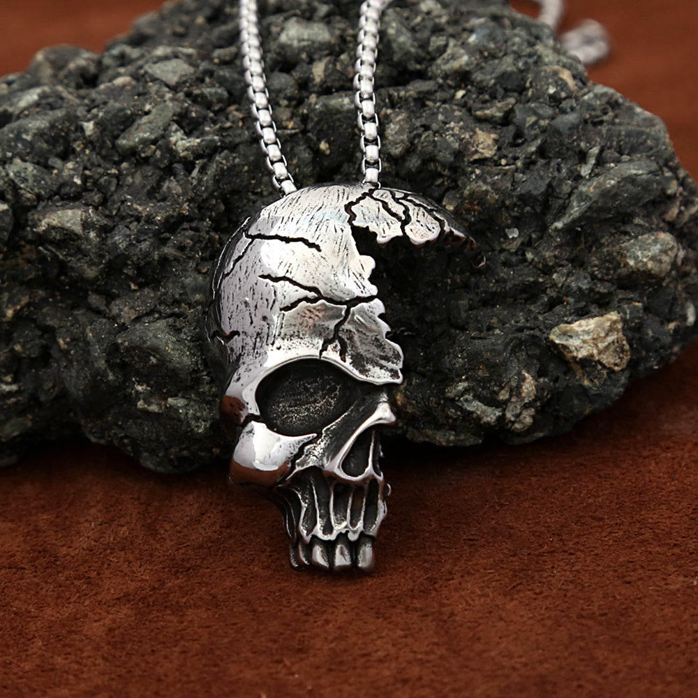 PENDRA Skullpunk Gothic Skull Pendant
