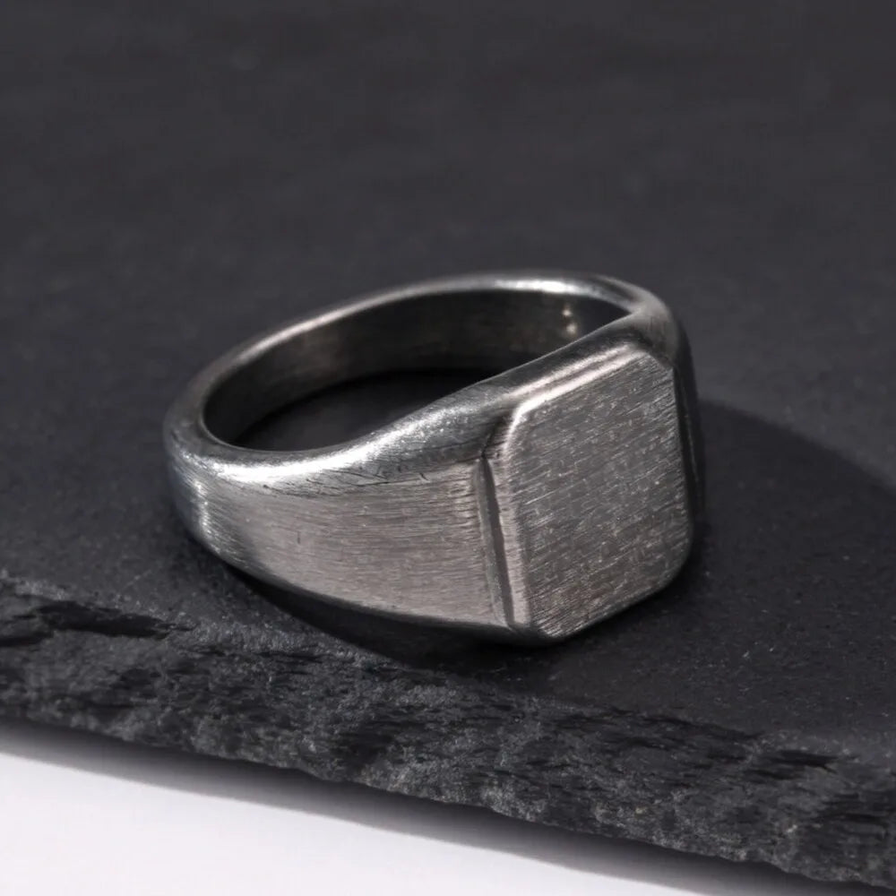 Vintage Punk Square Signet Ring for Men,Stainless Steel Ring Plain Statement Ring,Chunky Ring Geometric Thumb Ring Jewelry