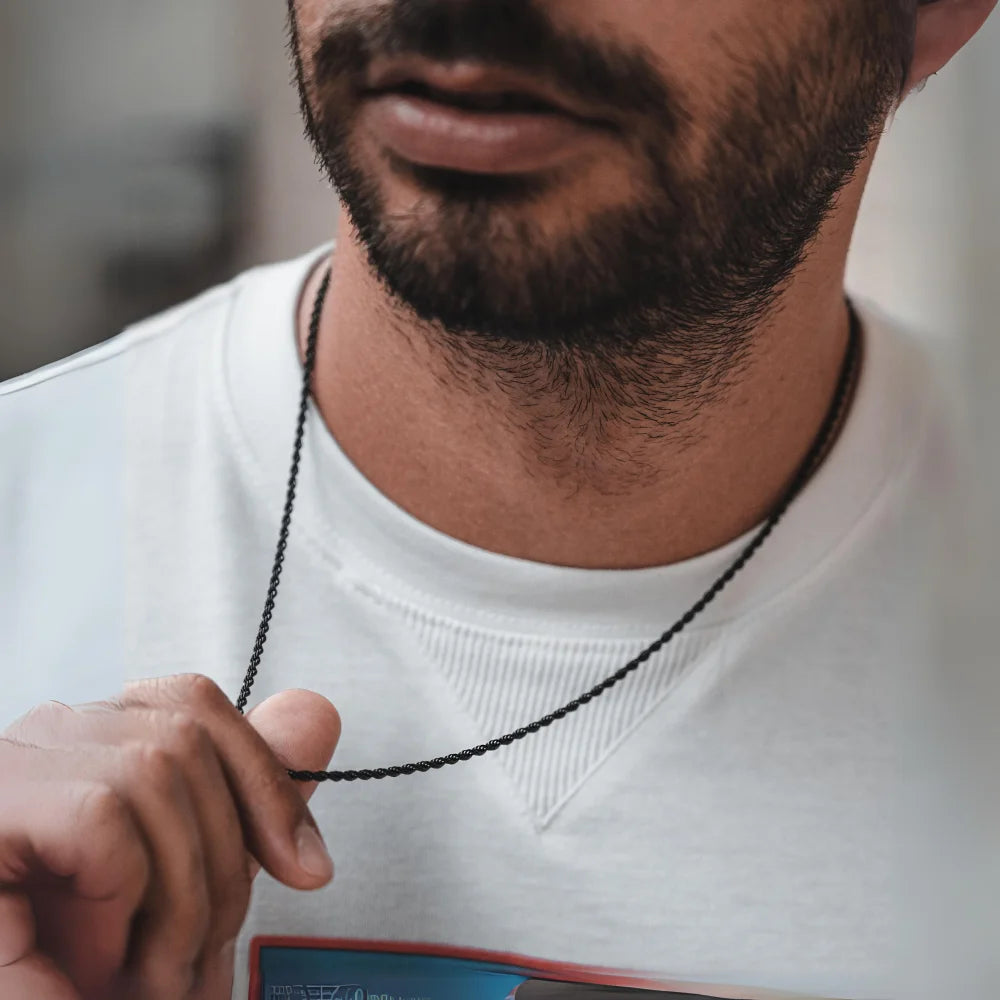 PENDRA Twisted Black Rope Chain Necklace