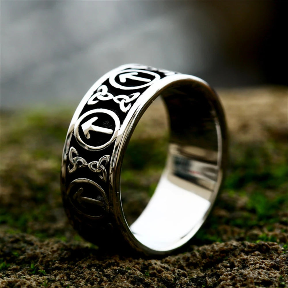 PENDRA Celtic Knot Rune Futhark Ring
