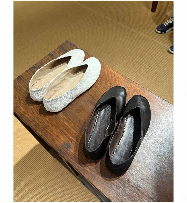 PENDRA Flat Spot Sheepskin Shoes