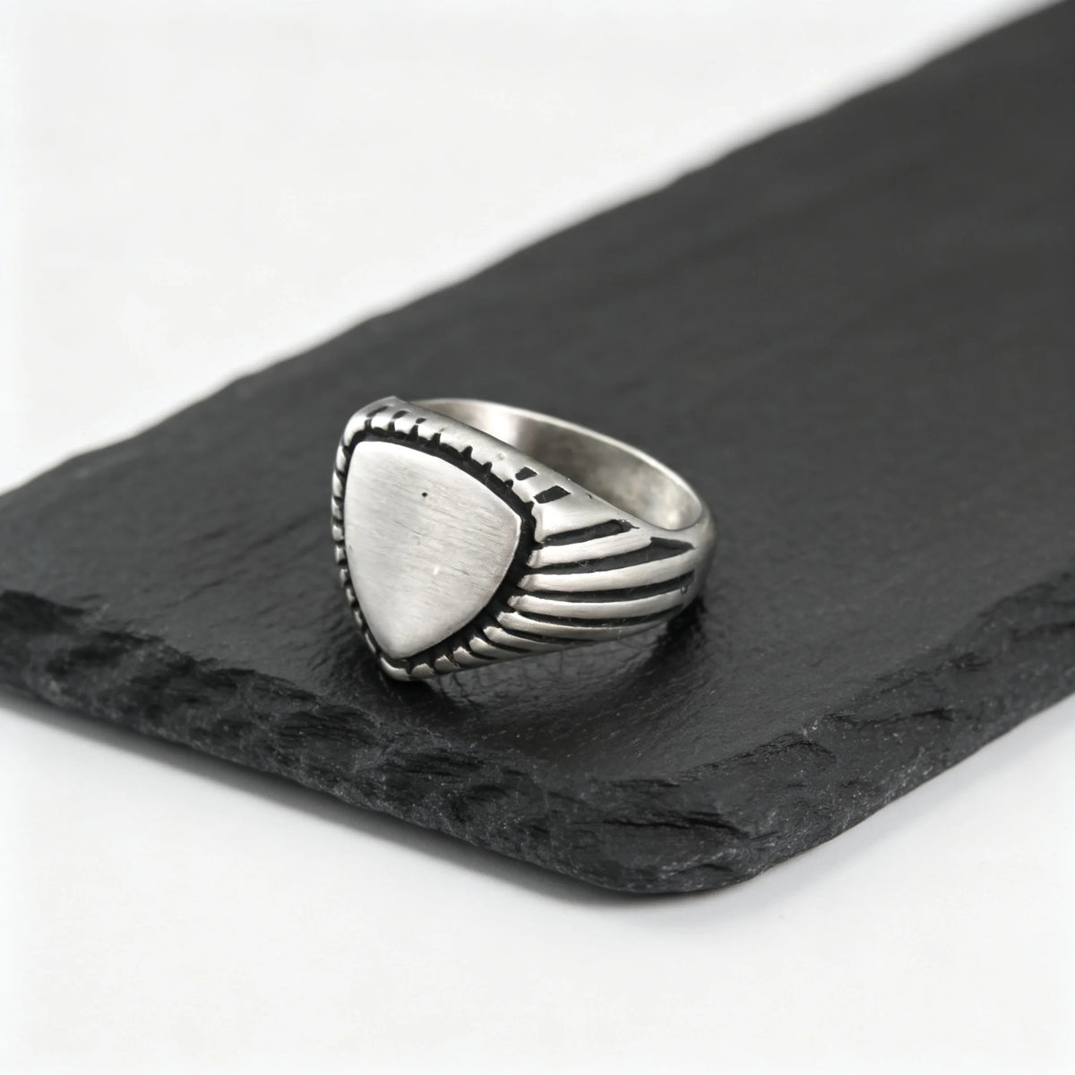 Vintage Shield Signet Ring for Men Boys,Retro Grey Stainless Steel Ring,Punk Statement Ring Gift for Father Son Husband BBF