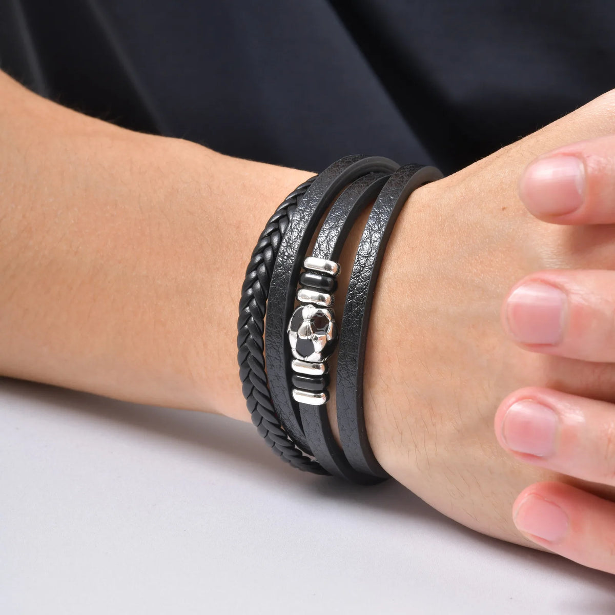 Men Multilayer Braided Leather Bracelets,Vintage Viking Compass Shape Metal Charm Wristband,Punk Stackable Bangle Jewelry Gift