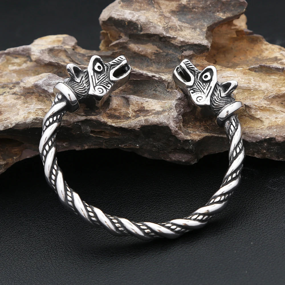 PENDRA Wolfduo Nordic Viking Double Wolf Bracelet