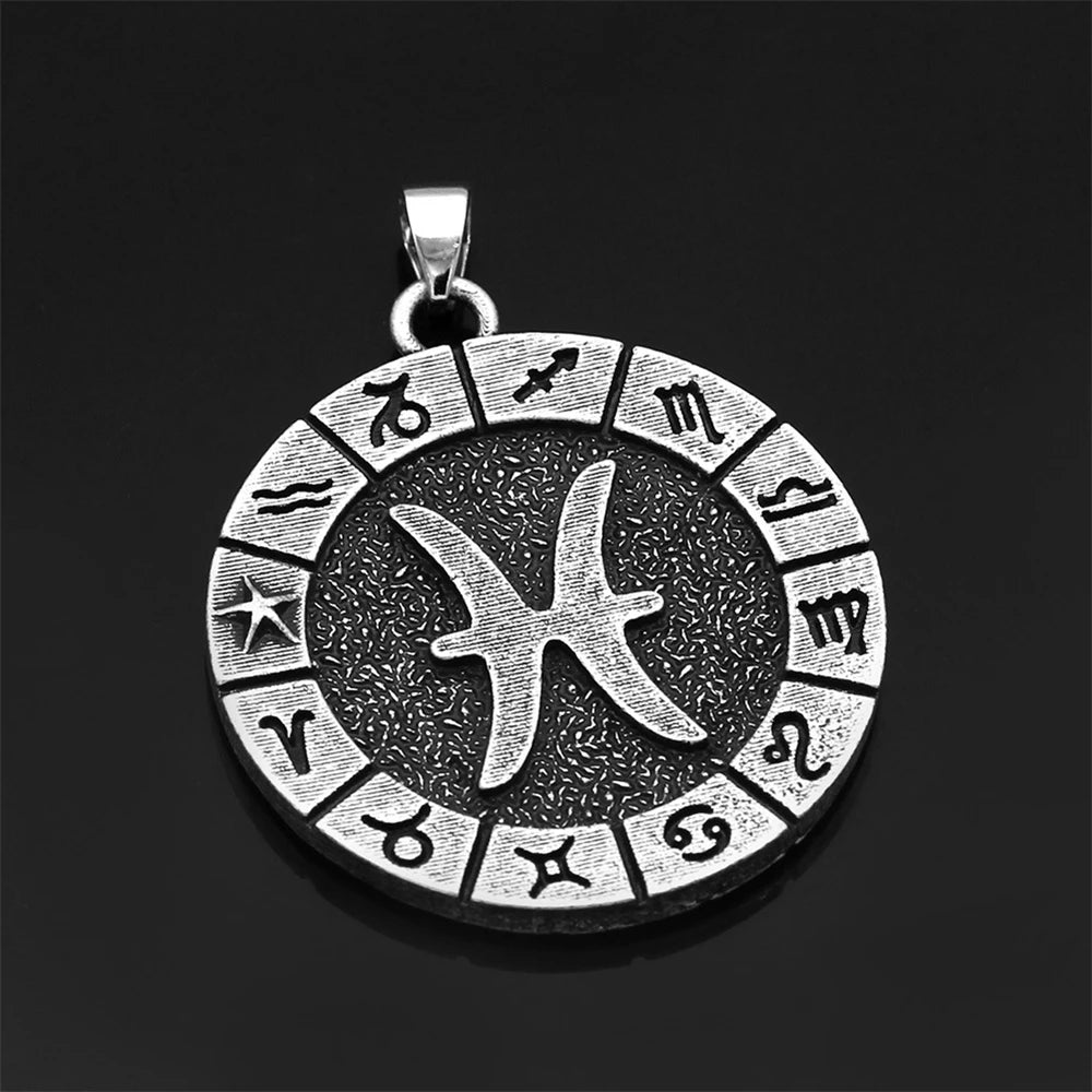 PENDRA Hip Norse Necklace