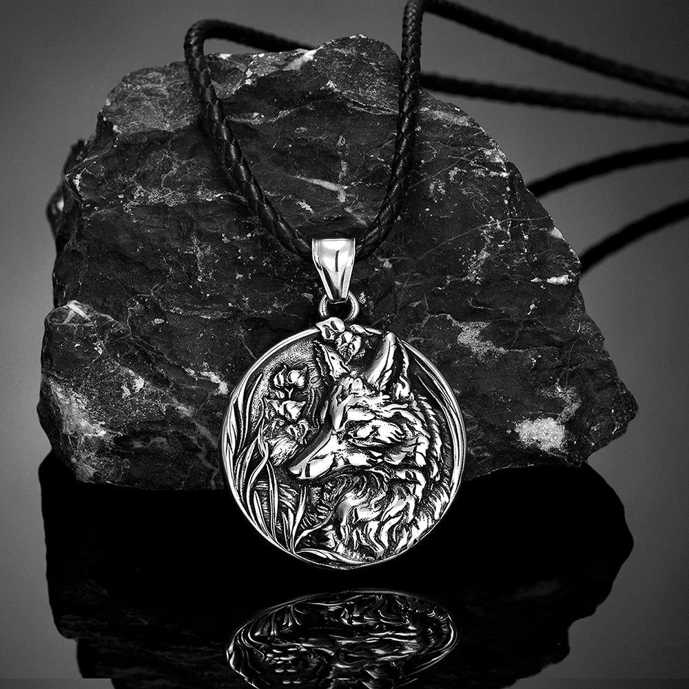 PENDRA Wolf Vintage Steel Necklace
