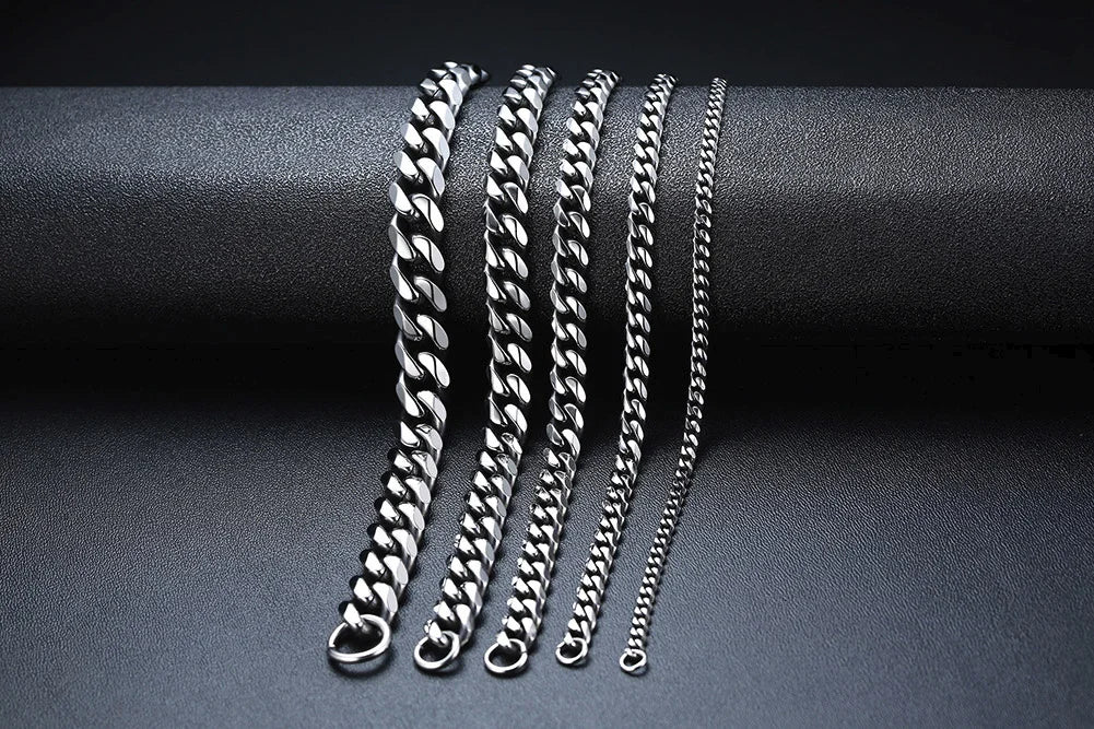 PENDRA Cuban Curb Thin Bracelet