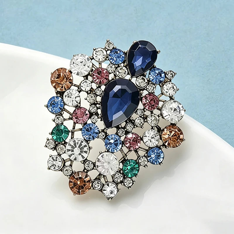 PENDRA Versailles Vintage Palace Flower Brooch