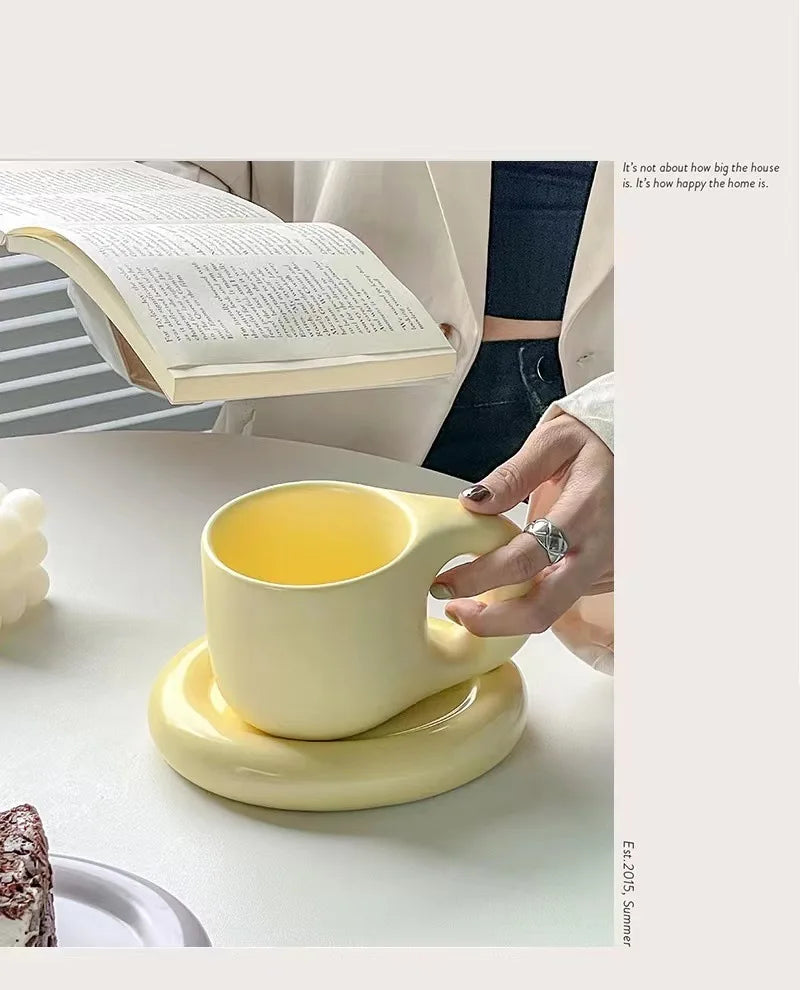 Creative chubby ceramic cup and saucer set, big handle design ins wind mug, macaron breakfast coffee