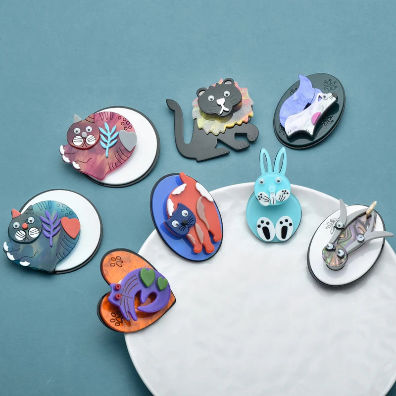Wuli&baby New Movable Acrylic Animal Brooches For Women Lovely Beautiful Designs Casual Party Brooch Pins Gifts