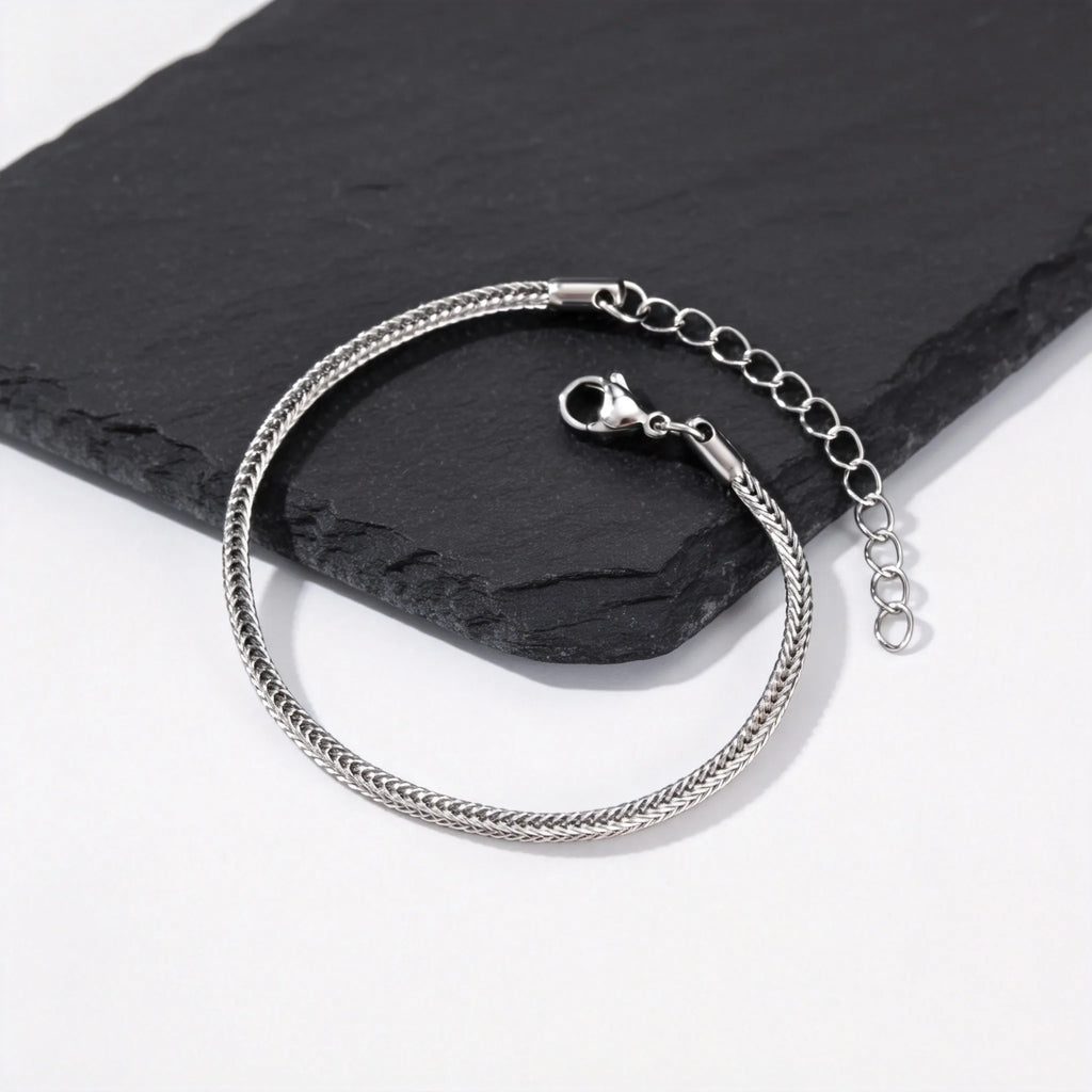PENDRA Link Thin Fox Bracelet