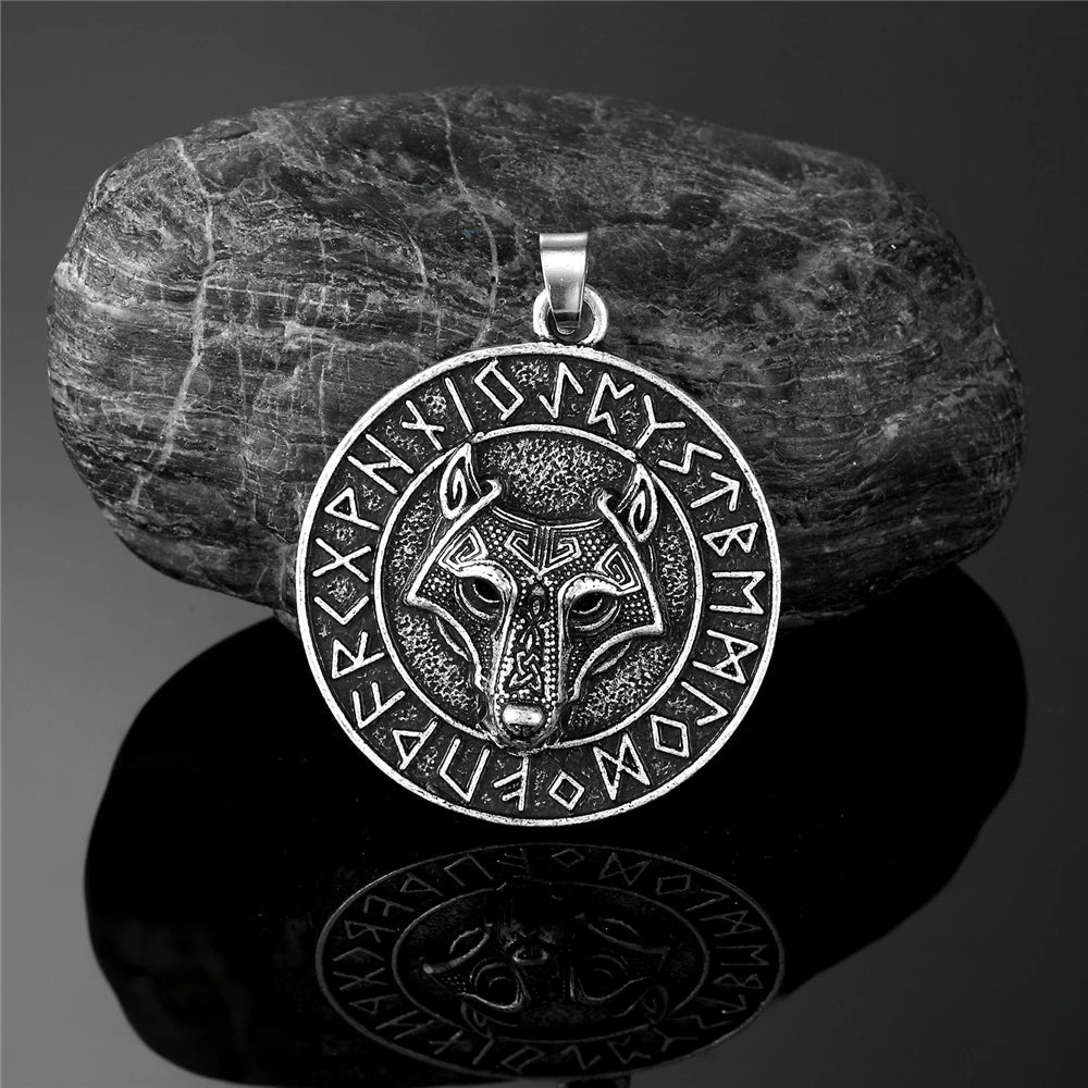 PENDRA Wolf Norse Vegvisir Necklace
