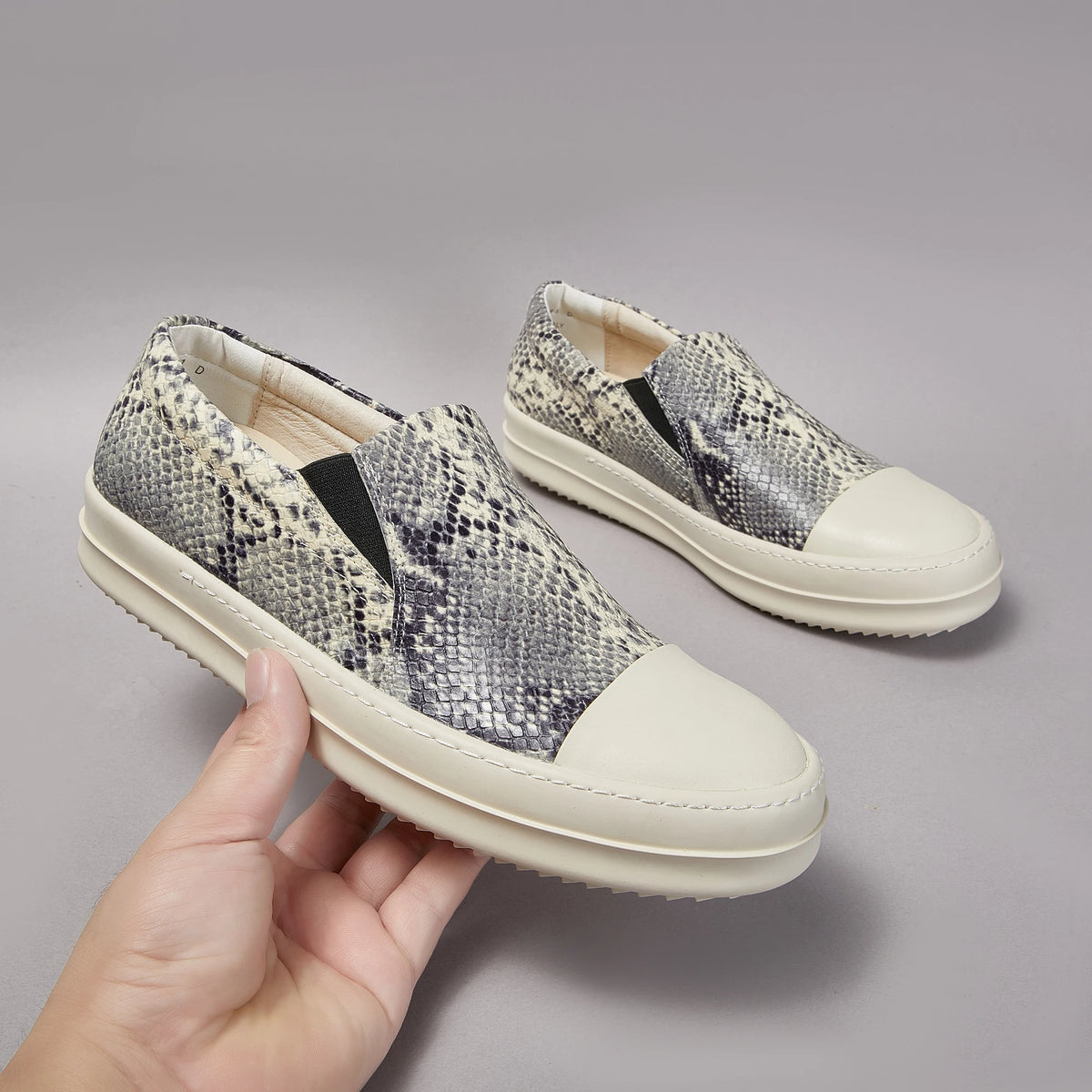PENDRA Python Veil White Slip-On Low-Top Python-Pattern Leather Platform Shoes