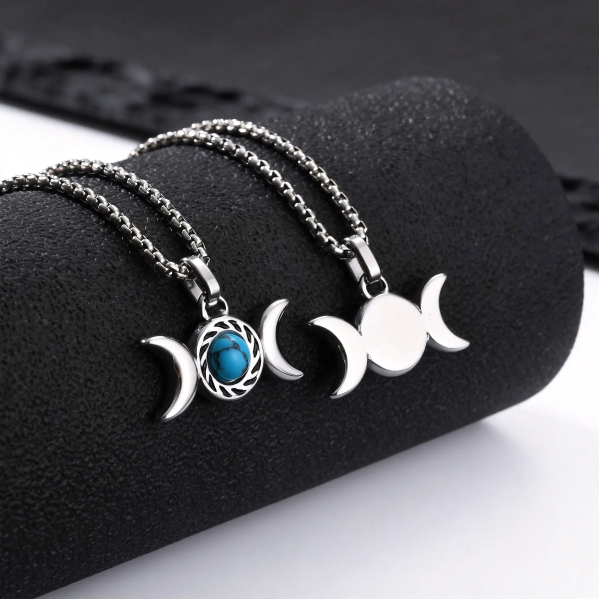 PENDRA Turquoise Knot Pendant Necklace