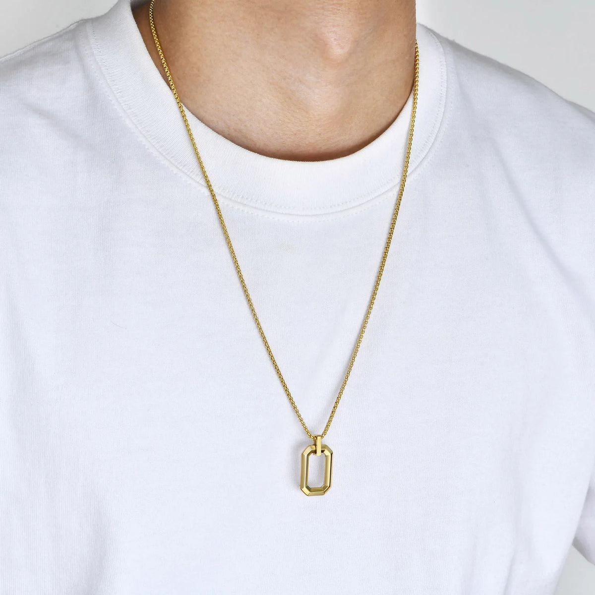 PENDRA Square Geometric Hollow Pendant Necklace