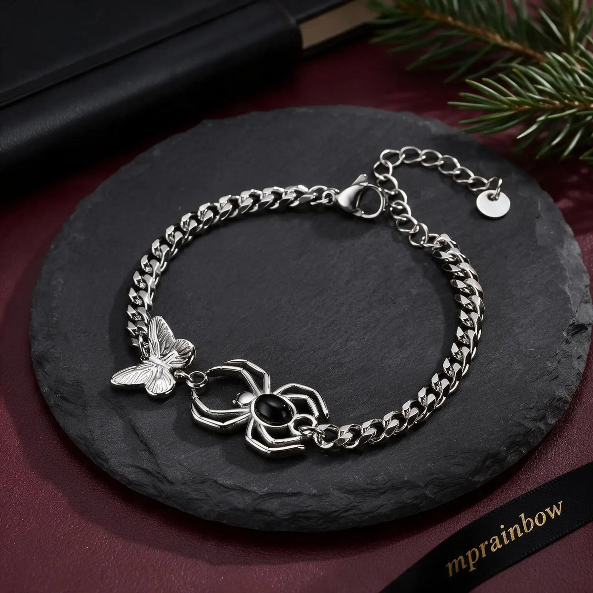 PENDRA Spider Agate Bracelet