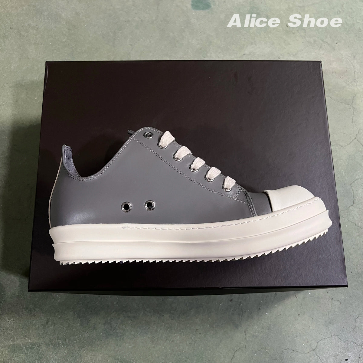 PENDRA Grey Punk Natural Grey Leather Low-Top Thick-Sole Platform Sneakers