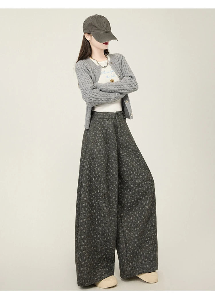 PENDRA Lazy Floral Woolen Pants
