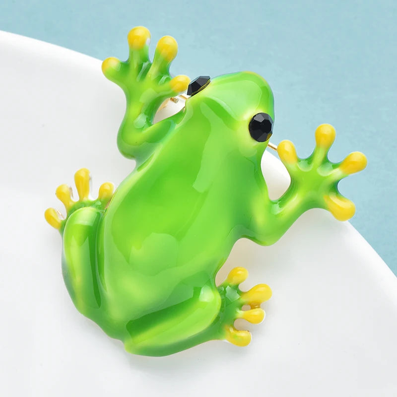 Wuli&baby Lovely Green Frog Brooches For Women Unisex Enamel Jumping Animal Party Casual Brooch Pins Gifts