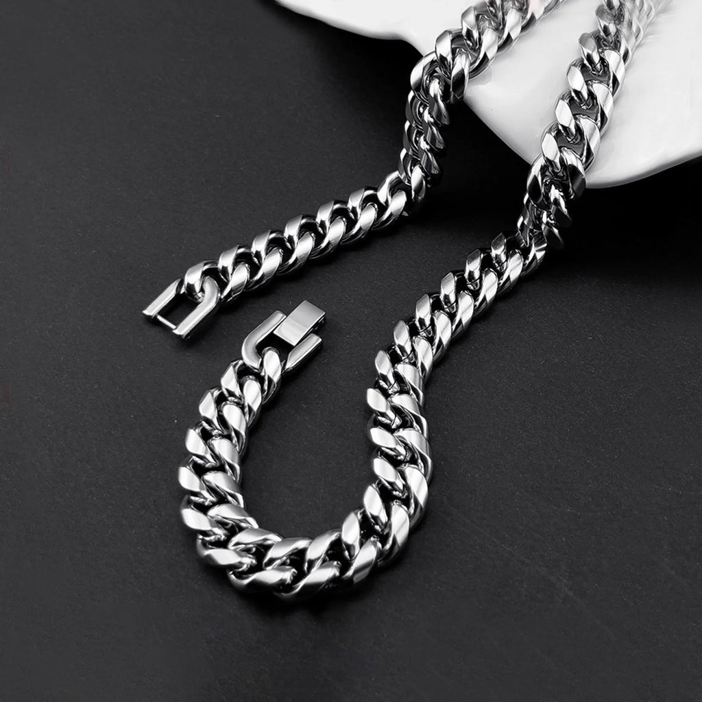 PENDRA Cuban Curb Bracelet