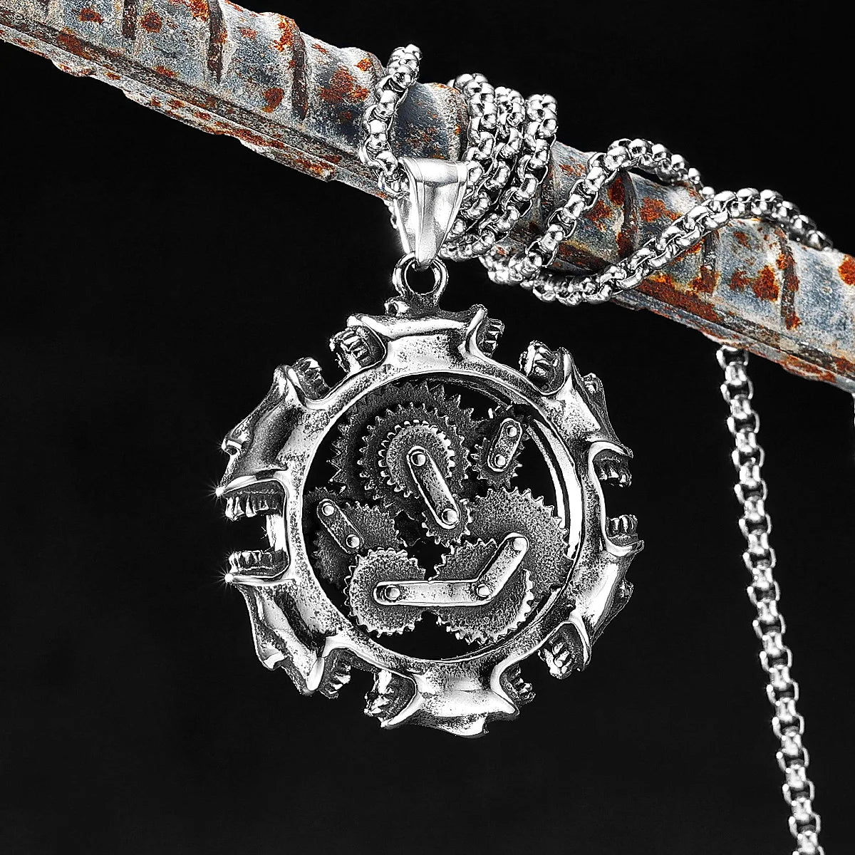 PENDRA Steampunk Gear Skull Steel Necklace