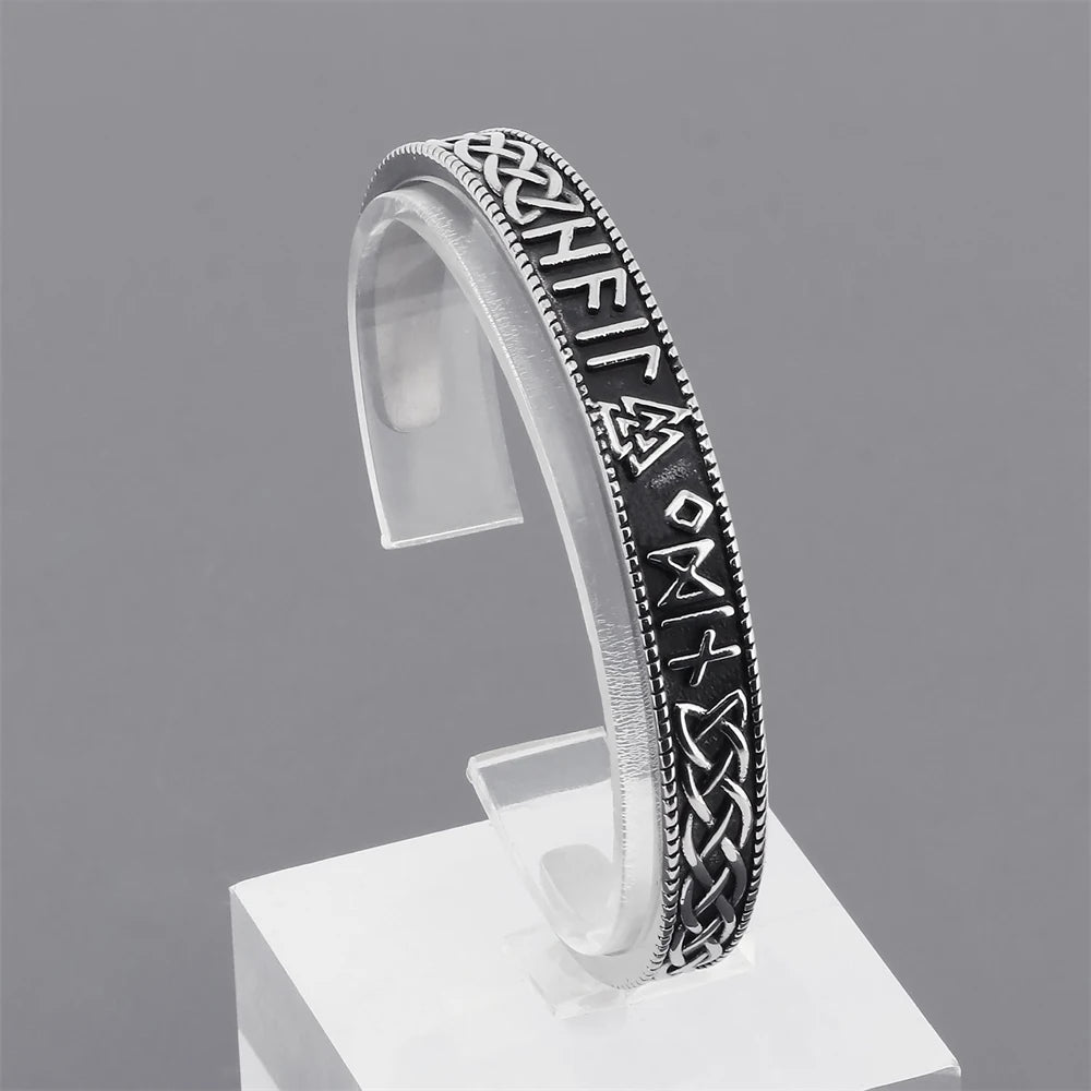 PENDRA Celtic Knot Rune Hammer Bracelet
