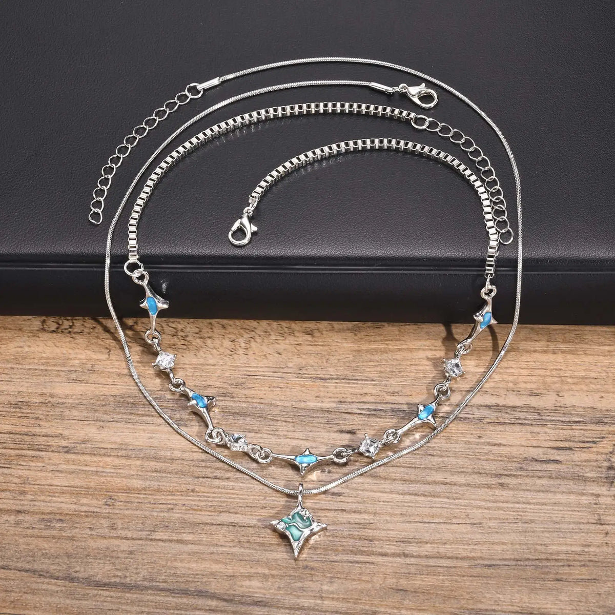 Mprainbow Irregular Starlight Necklaces for Men Women,Blue Green Star Pendants with Snake Bone Chain Collar,Hiphop Jewelry Gift