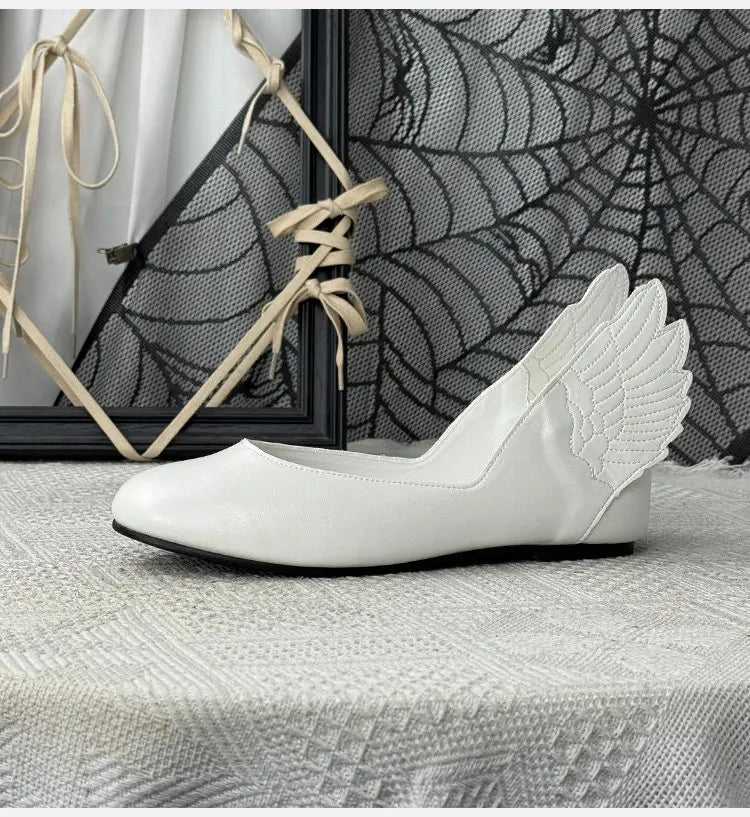 PENDRA Flat Medieval Shallow Shoes