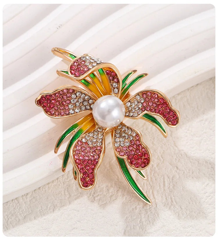 PENDRA Pearlina Pearl Flower Brooch