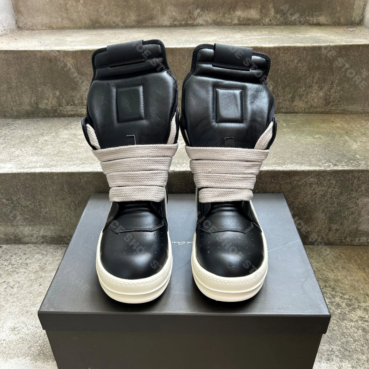 PENDRA Geobasket Noir Black Cow Leather High-Top Zip Jumbo-Lace Ankle Boots