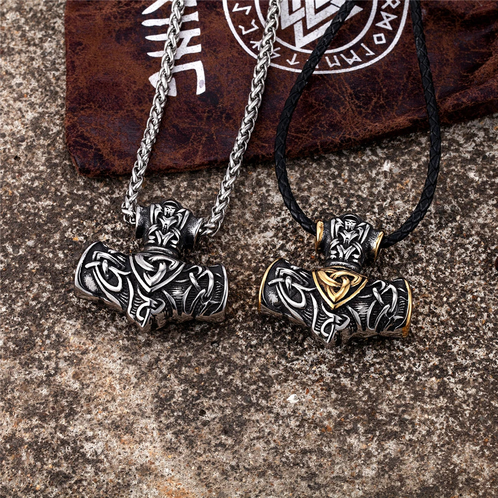 PENDRA Rune Norse Vegvisir Necklace