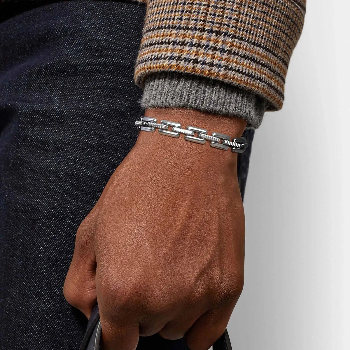 PENDRA Chian Shape Bracelet