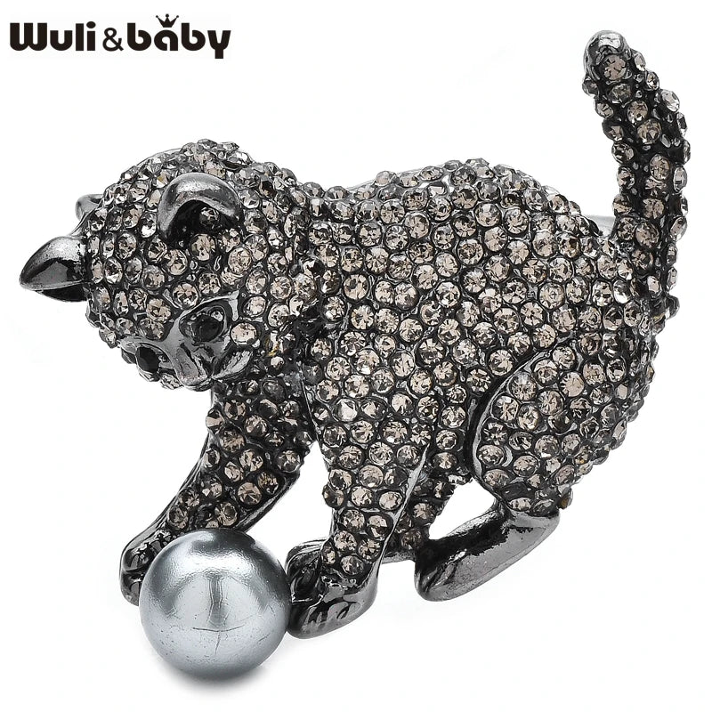 Wuli&baby Lovely Playing Ball Cat Brooches For Women Unisex 4-color Shining Rhinestone Pets Animal Party Casual Brooch Pins Gift